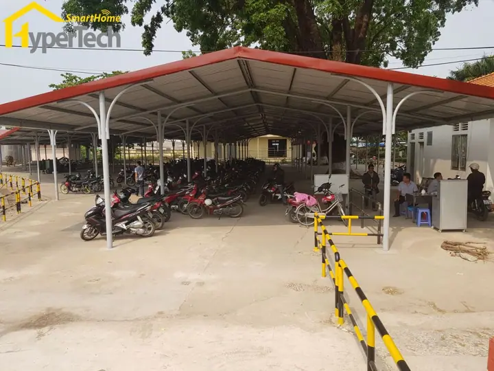 Bãi giữ xe & kiểm soát ra vào