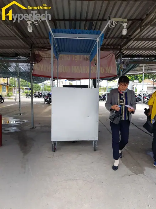 Bãi giữ xe & kiểm soát ra vào