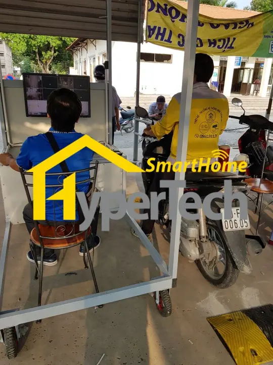 Bãi giữ xe & kiểm soát ra vào