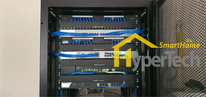 Hạ tầng mạng doanh nghiệp – tủ rack & đi dây chuẩn (Tòa nhà D2D)