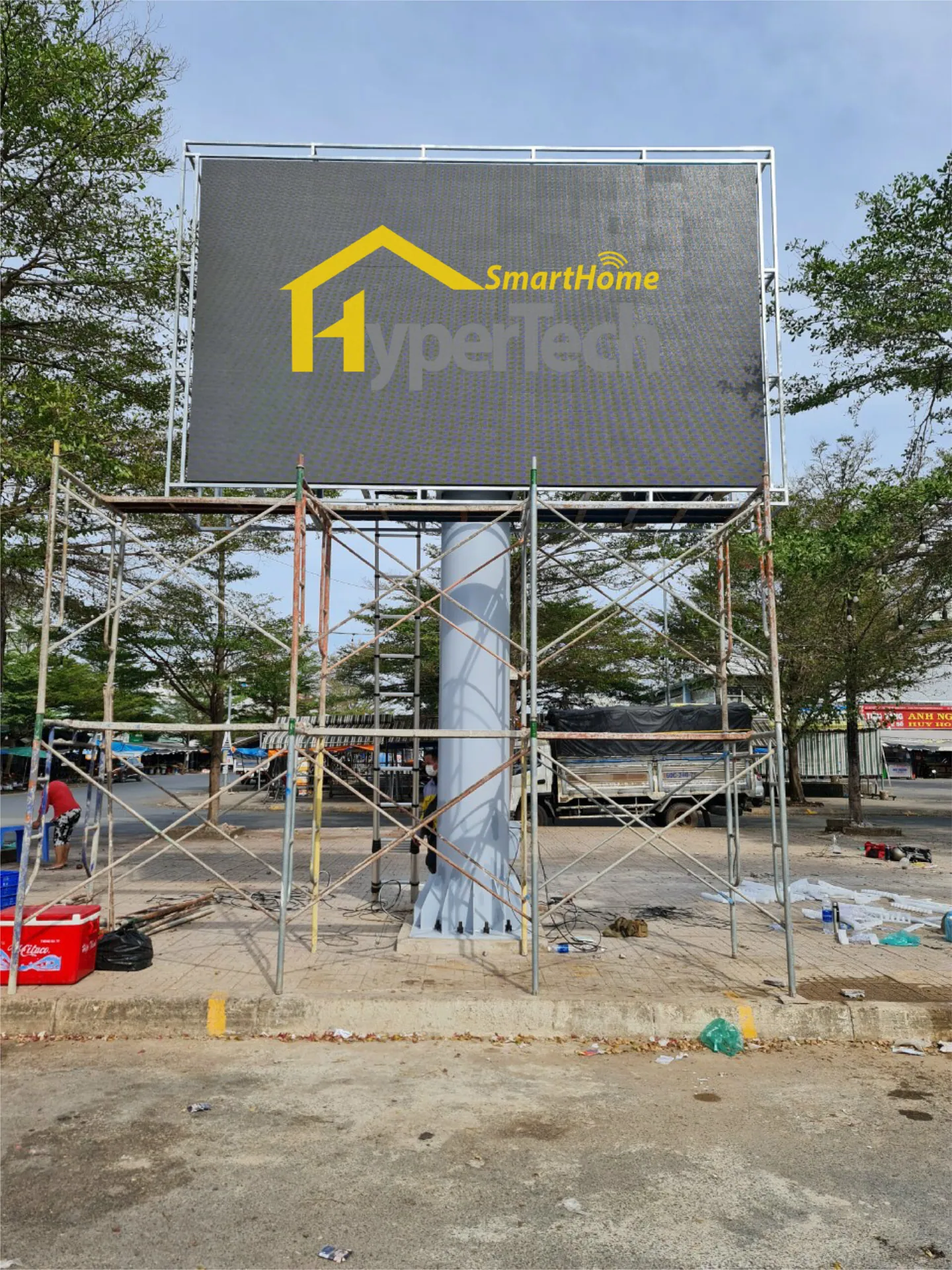 Thi công màn hình LED ngoài trời